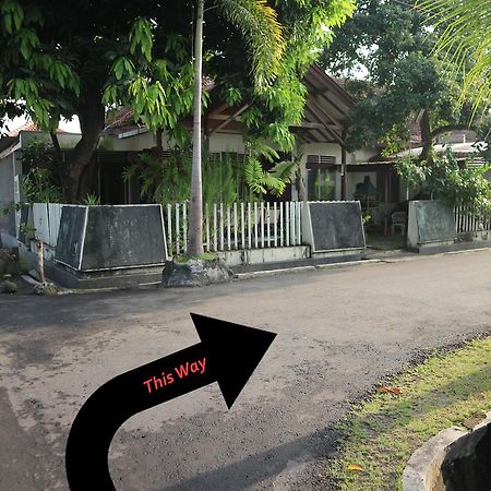 Kembar Guesthouse 요그야카르타 외부 사진