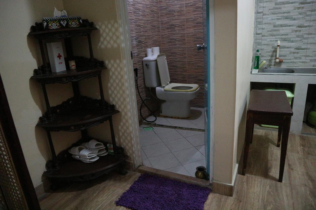 Kembar Guesthouse 요그야카르타 외부 사진