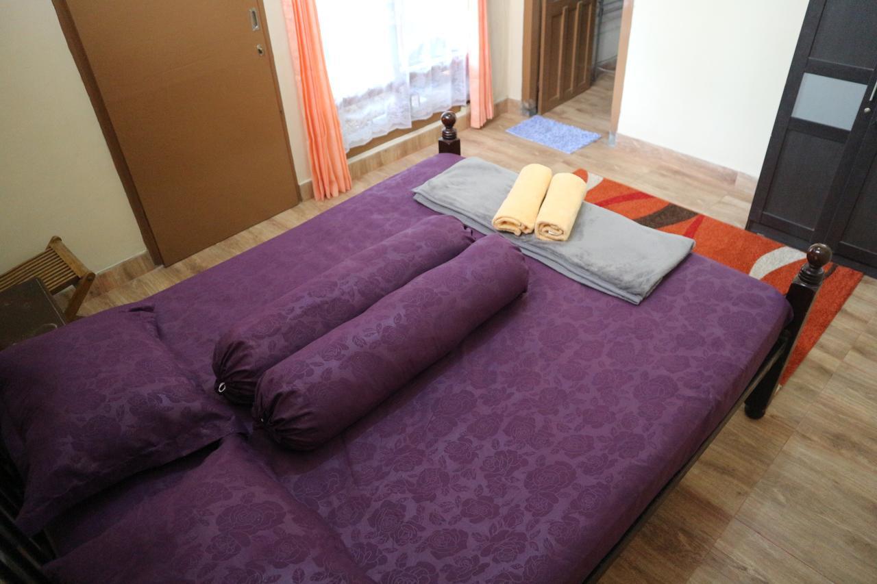 Kembar Guesthouse 요그야카르타 외부 사진